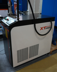 Оптоволоконный аппарат лазерной сварки металла XTW-1500Q11/Raycus